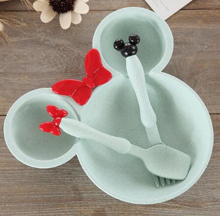 Food Feeding Dinnerware Set Plates for Children by eprolo