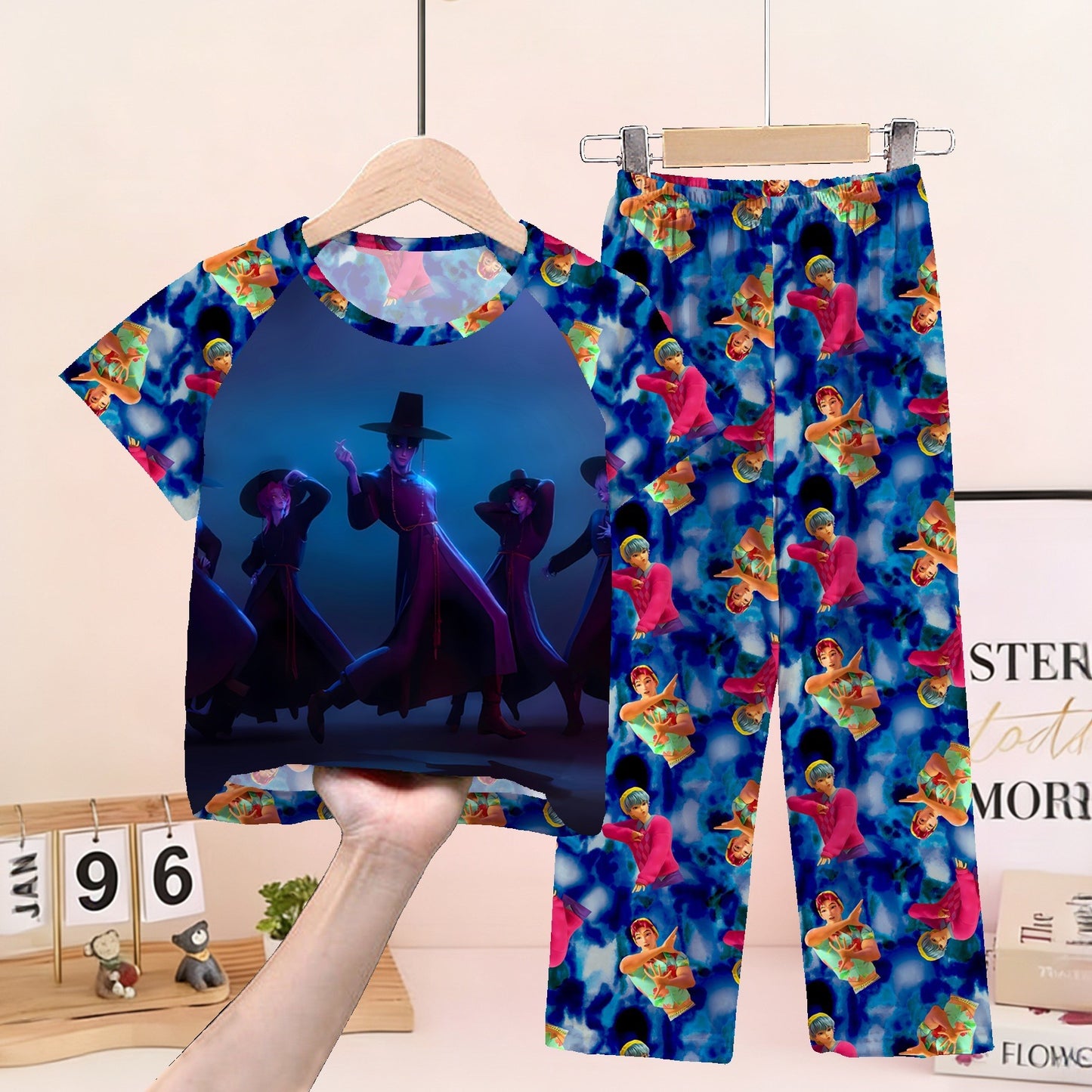 Foreign trade children's pajamas, spring and summer short-sleeved trousers, cartoon Sharjah men's group K-POP girl group middle and adult children's loungewear